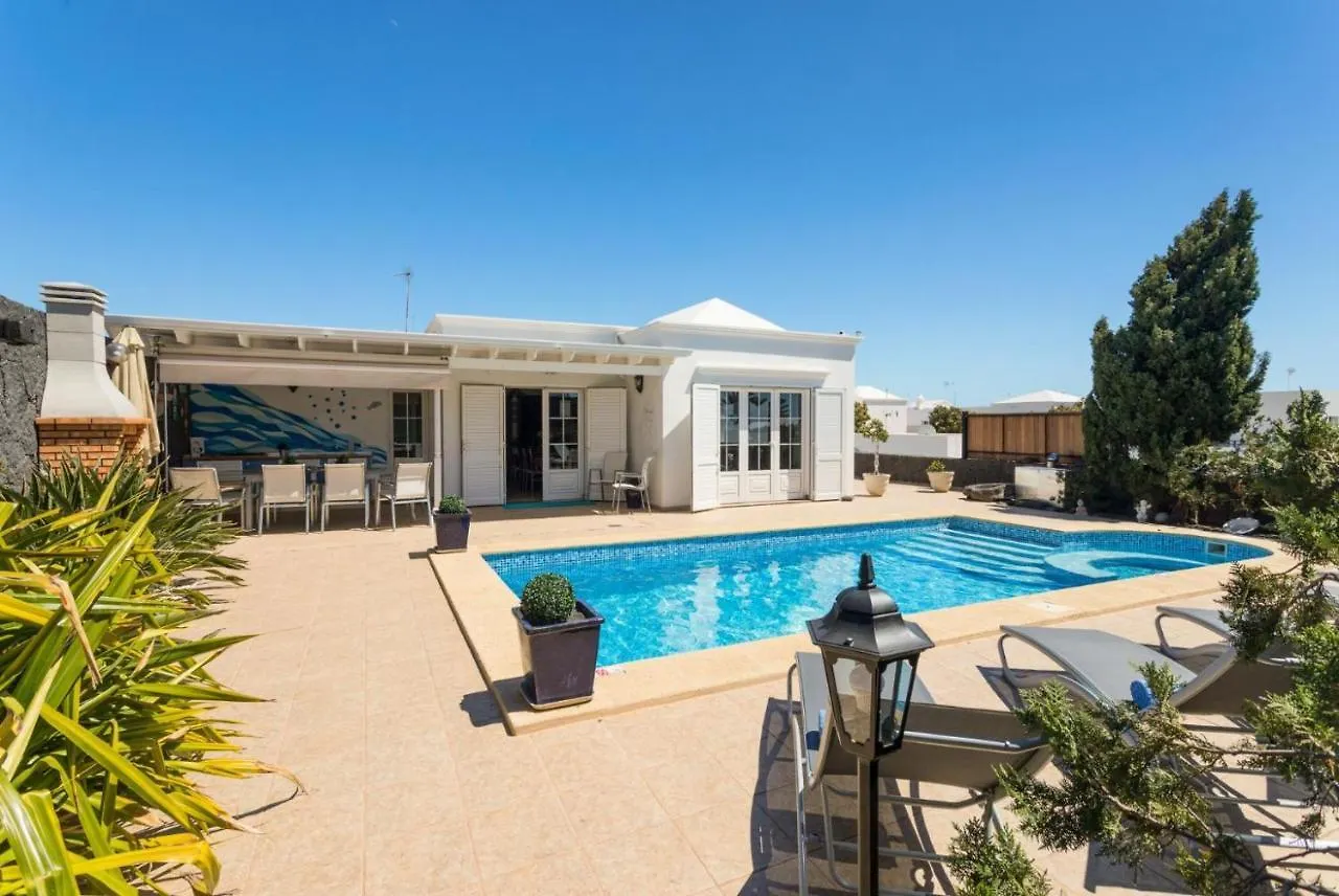 Villa Alki By Buenavilla Puerto del Carmen  Spain